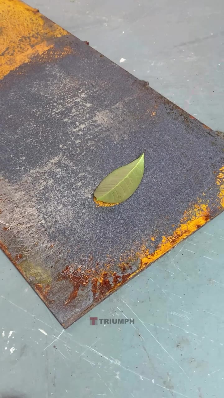 Detalle sobre chapa oxidada después de la prueba con láser